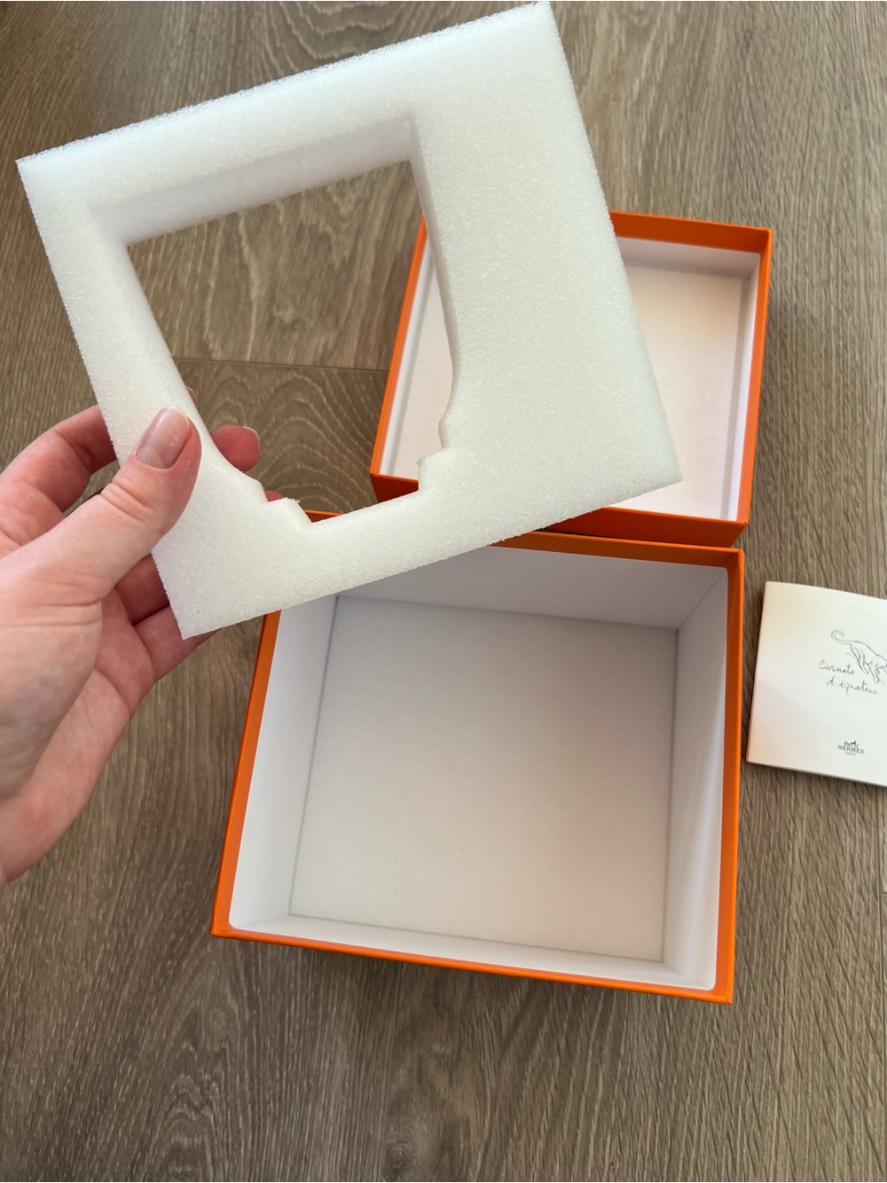 Hermes Box (BB123) - Picture 8 of 8